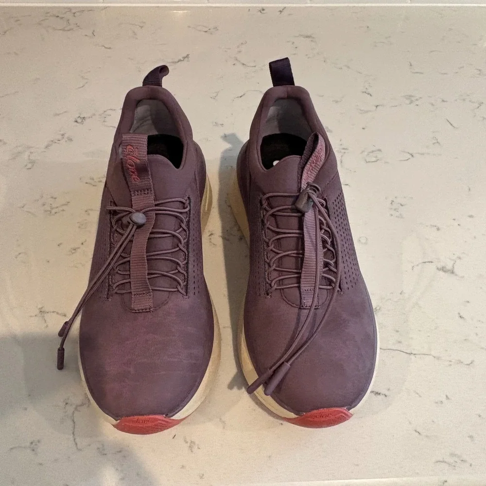 Clove supercush sneakers